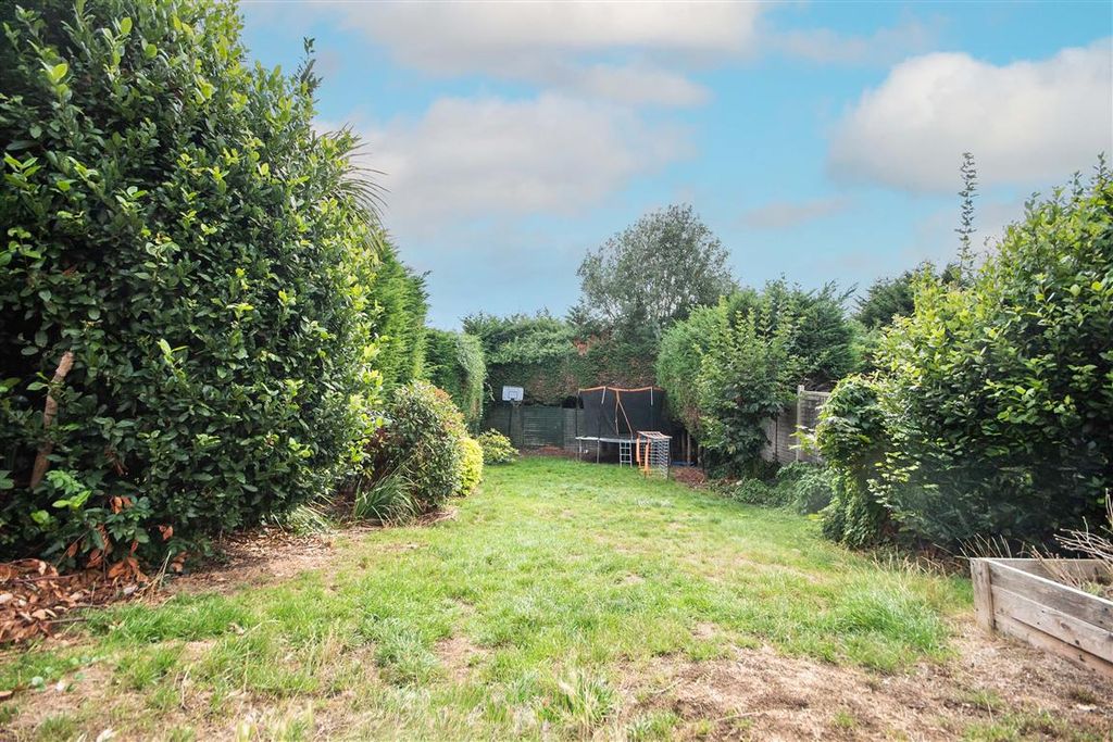 Property photo 2 of 15