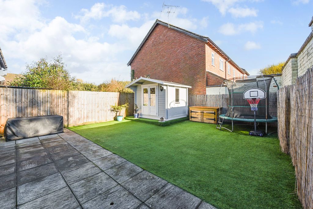 Property photo 2 of 10 2