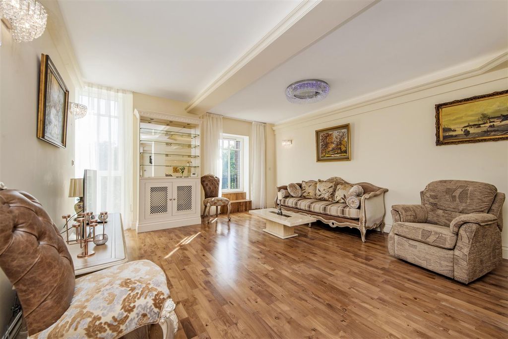 Property photo 2 of 16 Reception.Jpg