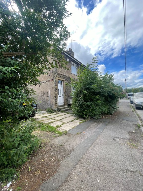 Property photo 2 of 3