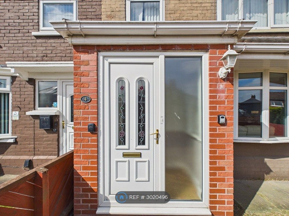 Property photo 3 of 35