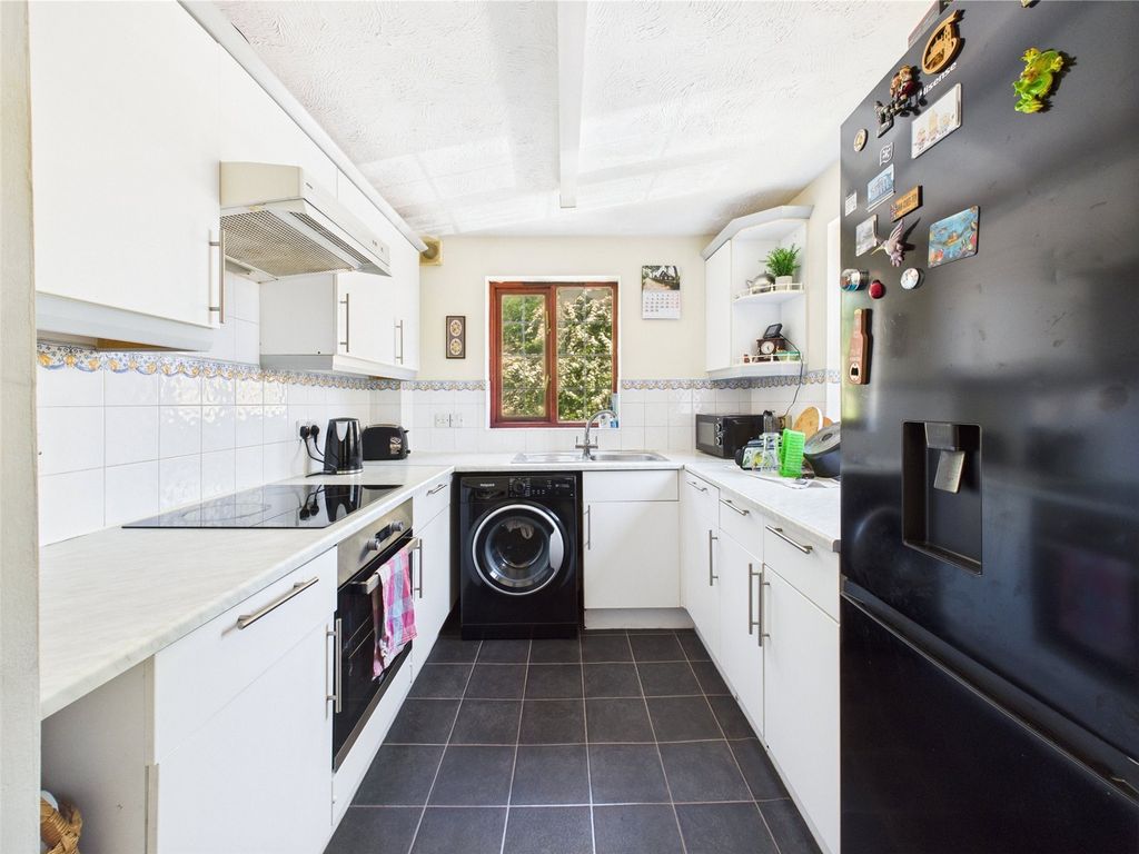 Property photo 3 of 9 Picture No. 06