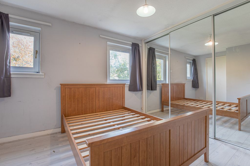 Property photo 3 of 11 Bedangle1