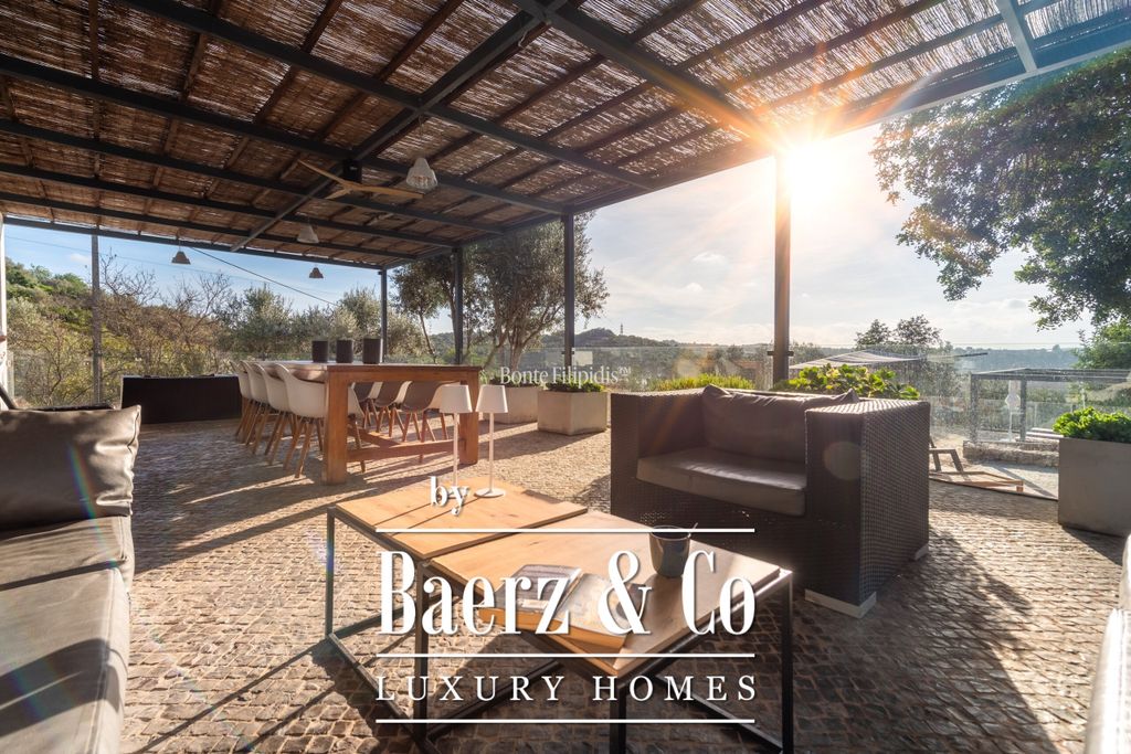 Property photo 2 of 35