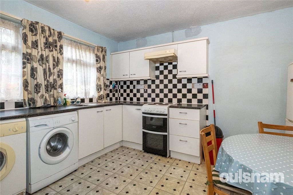 Property photo 2 of 18 Picture No. 02