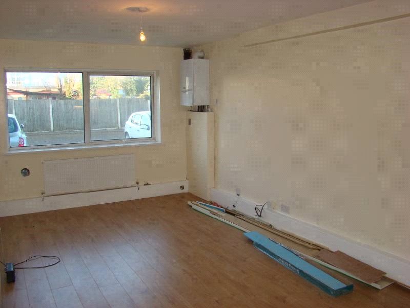 Property photo 2 of 6 Lounge Area