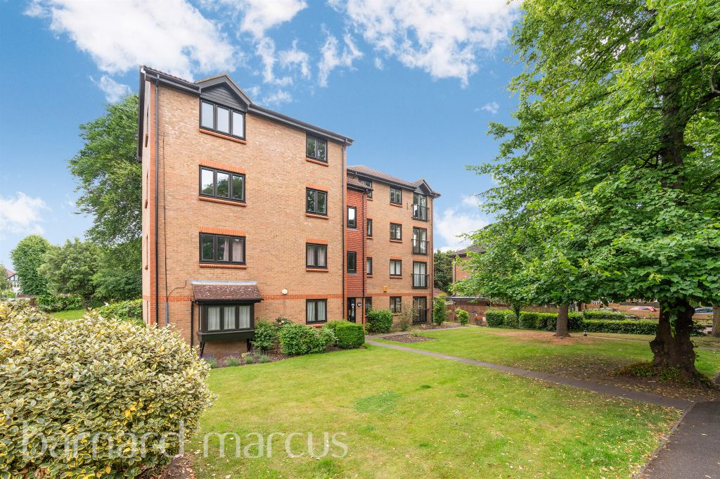 Property photo 1 of 8