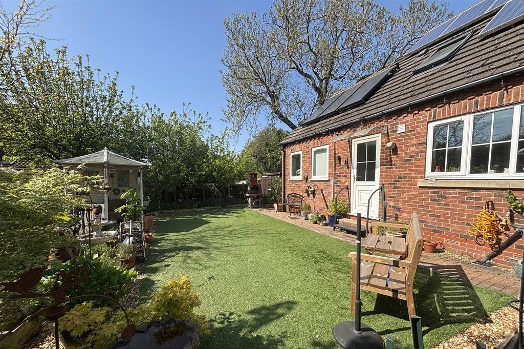 Additional image 24 of 4 bed detached house for saleMill House Lane, Goole DN14
