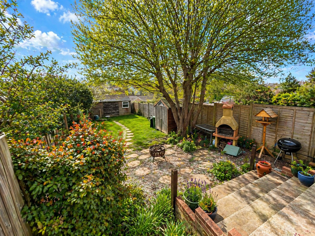 Property photo 3 of 19