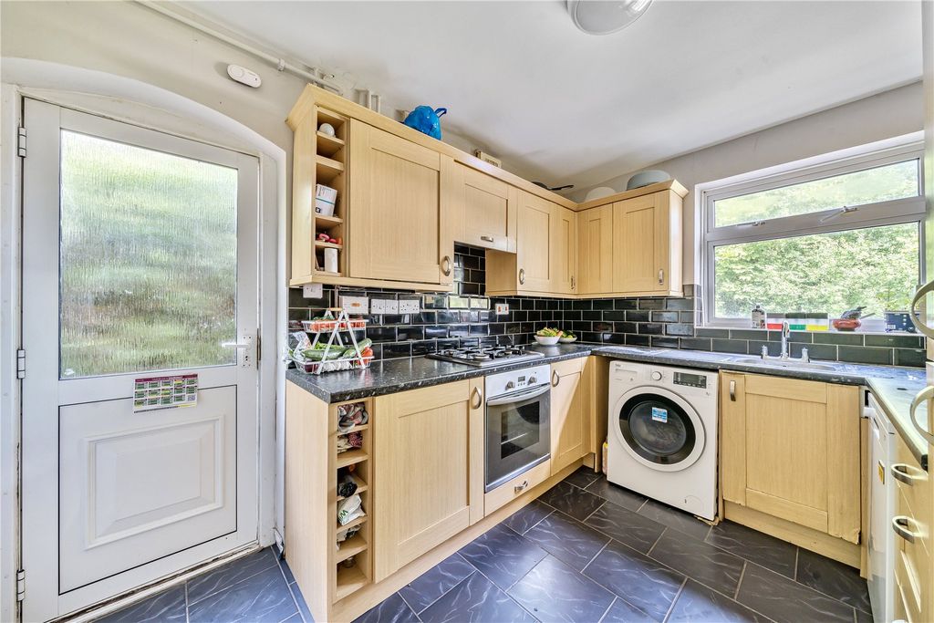 Property photo 3 of 11 Picture No. 07