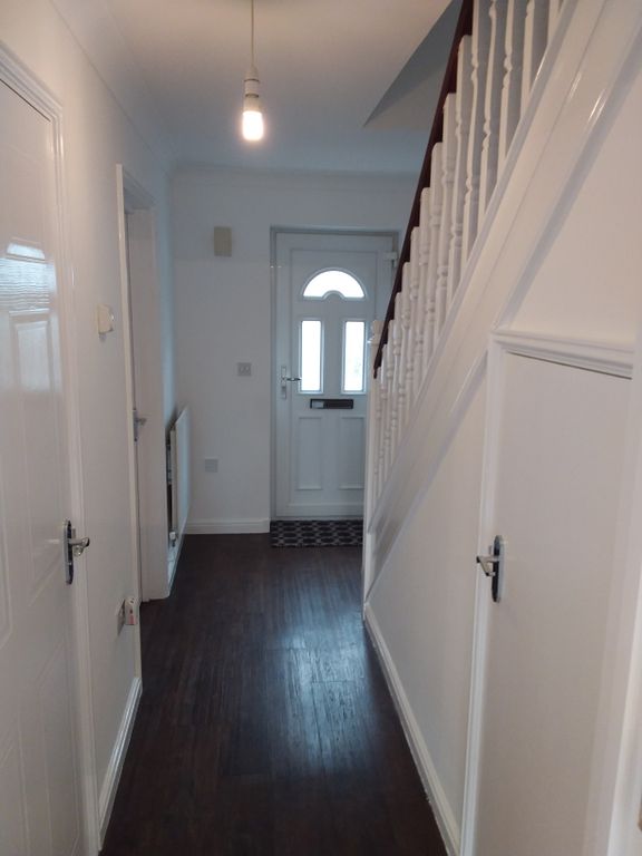 Property photo 2 of 21