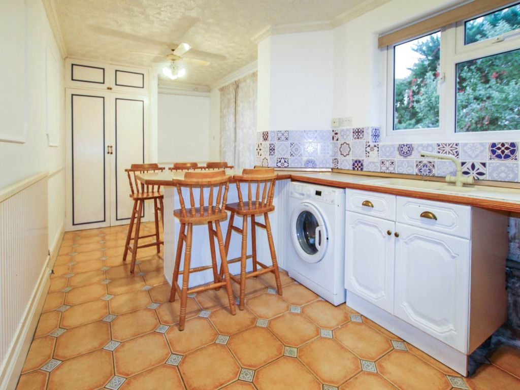 Property photo 3 of 16 Img_9010