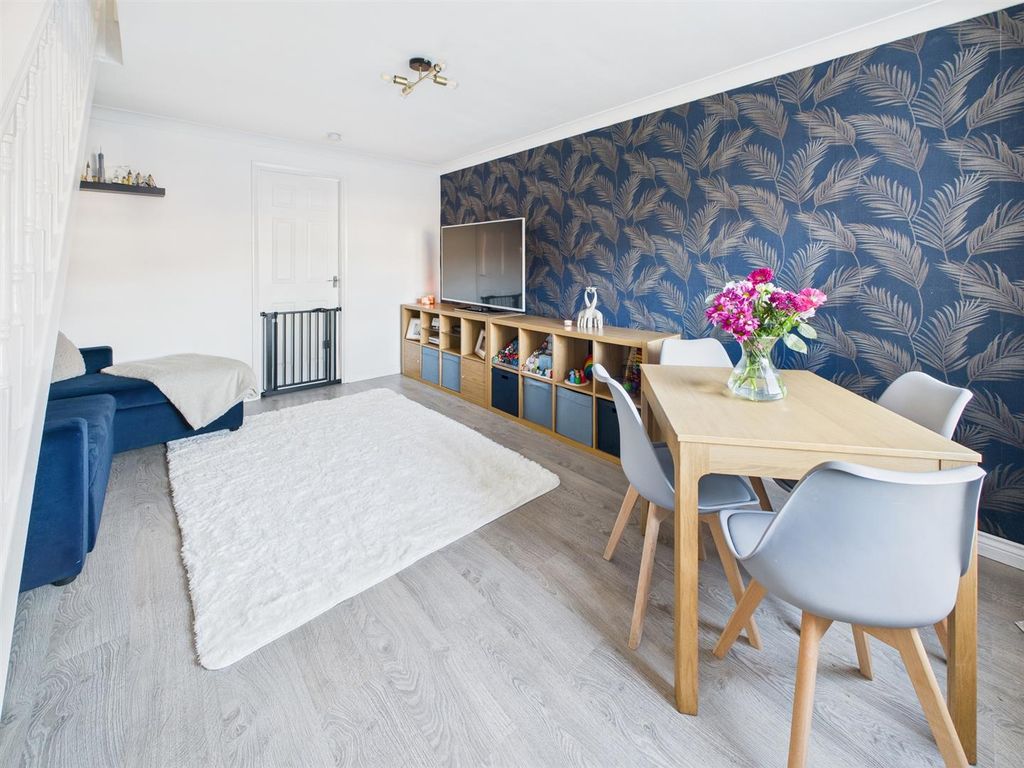 Property photo 2 of 16 Cam03782G0-Pr0237-Still004_Alt.Jpg