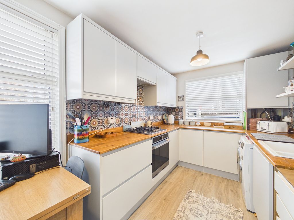 Property photo 3 of 14