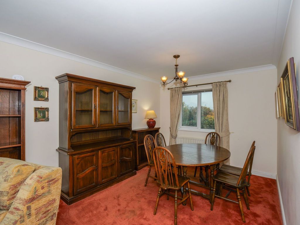 Property photo 3 of 24