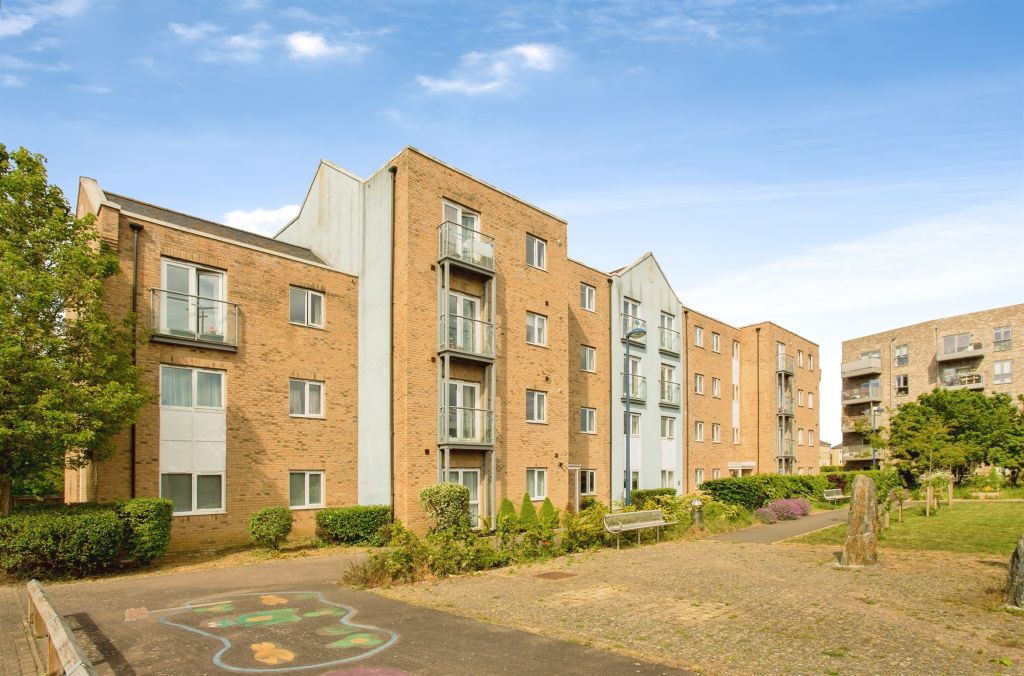Property photo 1 of 33