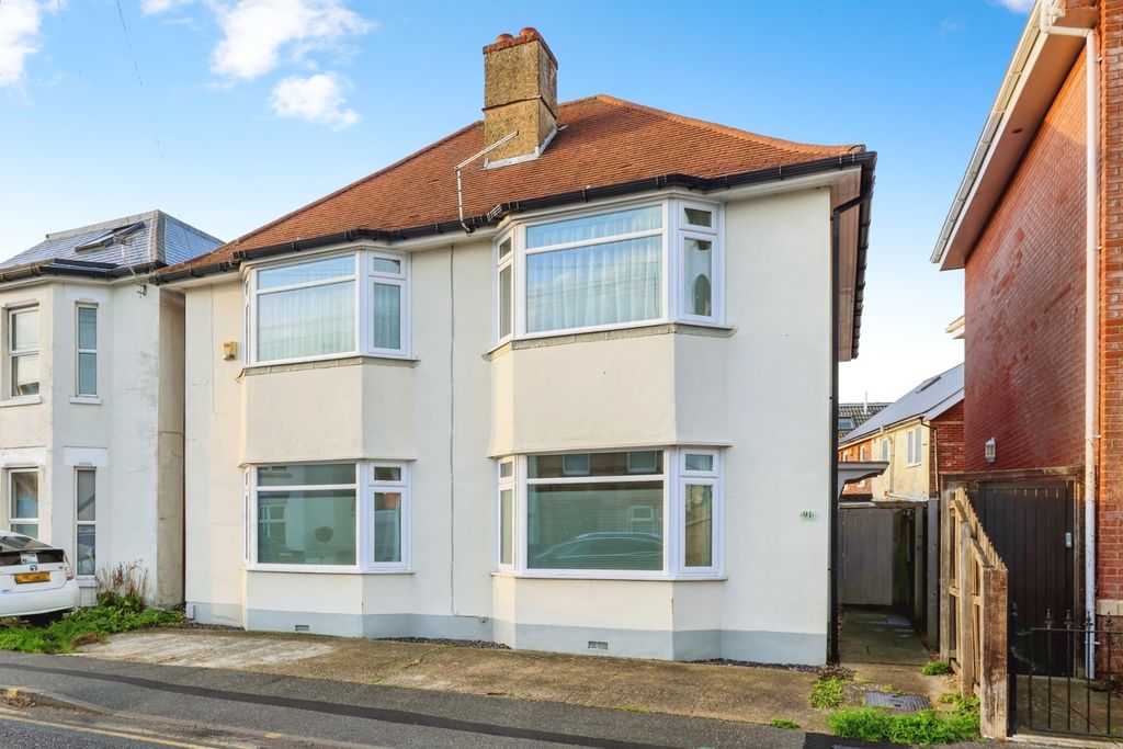 Property photo 1 of 17 Photo