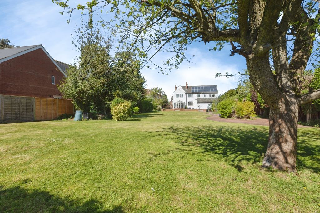 Property photo 2 of 30 Pbox-Img.Jpg