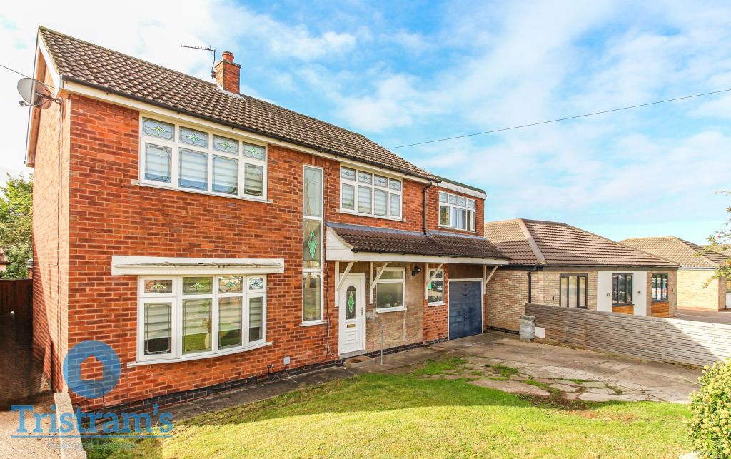 Property photo 1 of 32