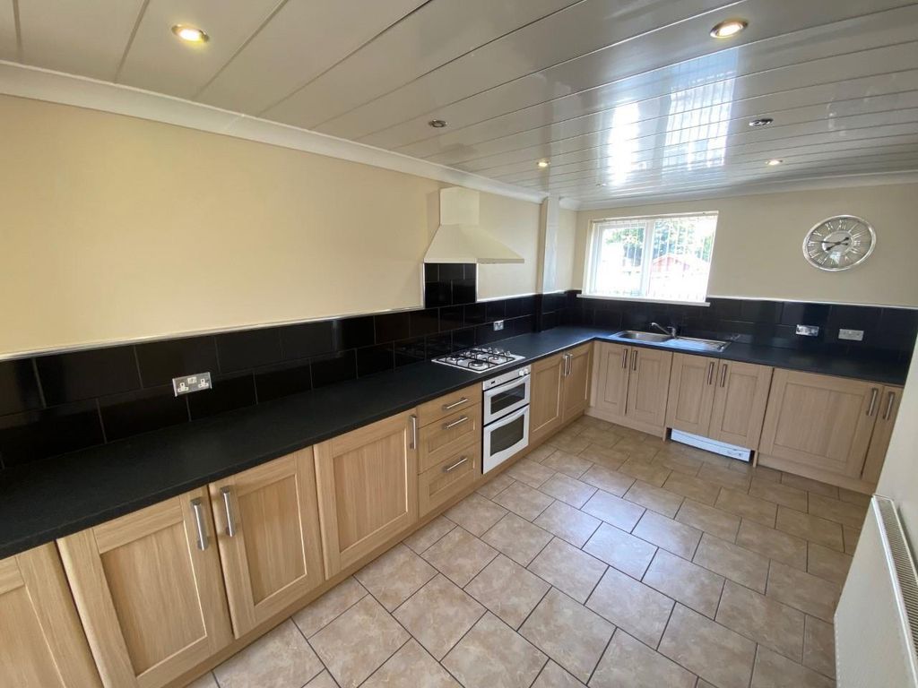 Property photo 3 of 9 Ubdsgv_Mr0Qiwysewrp-0G.Jpg