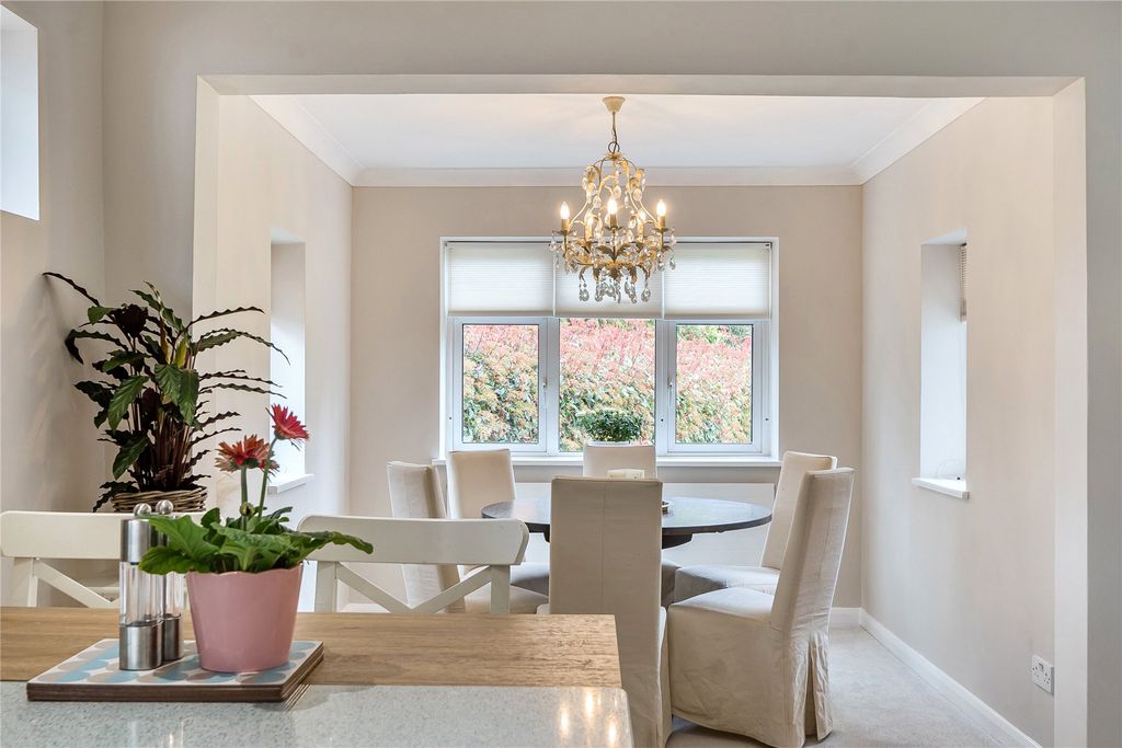 Property photo 3 of 30 Picture No. 07