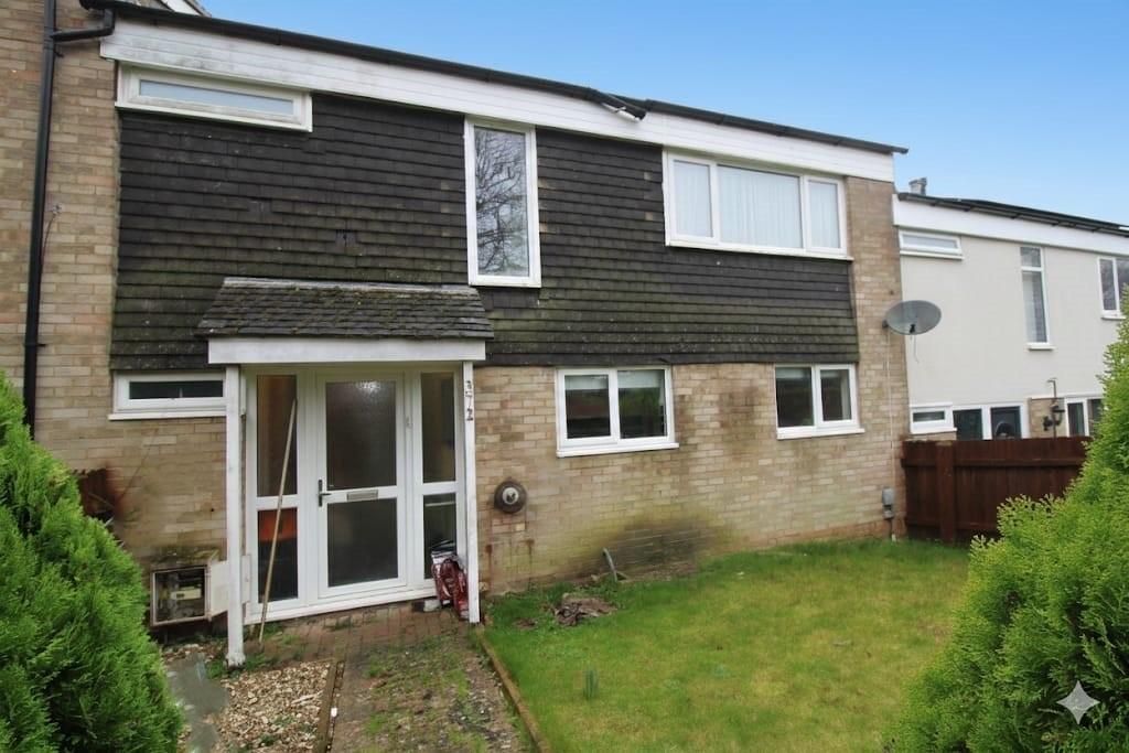 Property photo 1 of 13