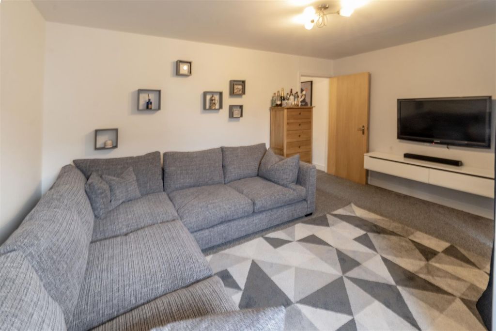 Property photo 2 of 14 Upstairs Lounge (1)
