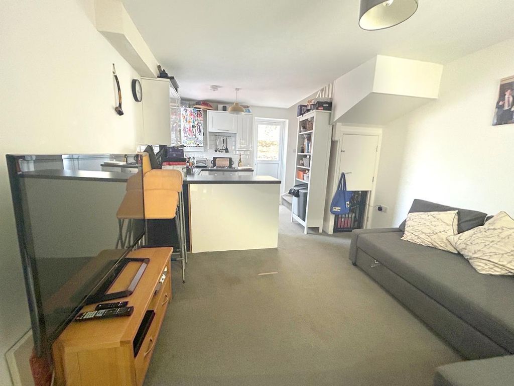 Property photo 2 of 13 Img_3816.Jpg