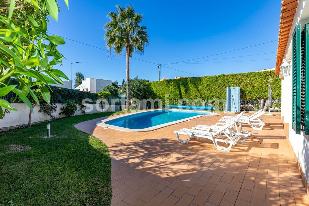 Property photo 1 of 32