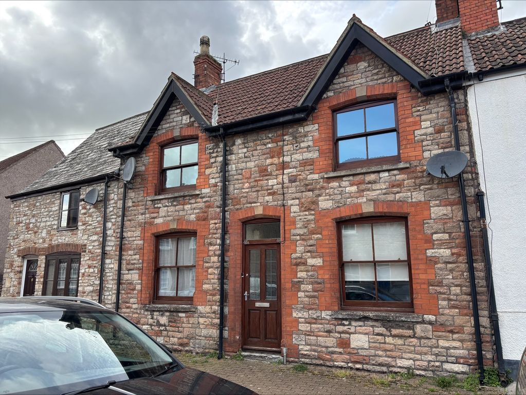 Property photo 1 of 8