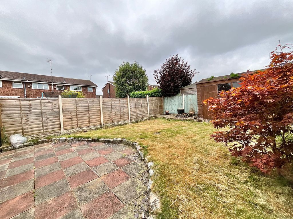 Property photo 2 of 23