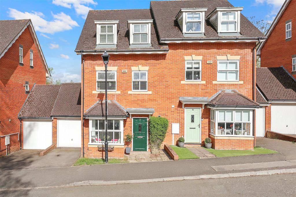 Property photo 1 of 20 Picture No. 02