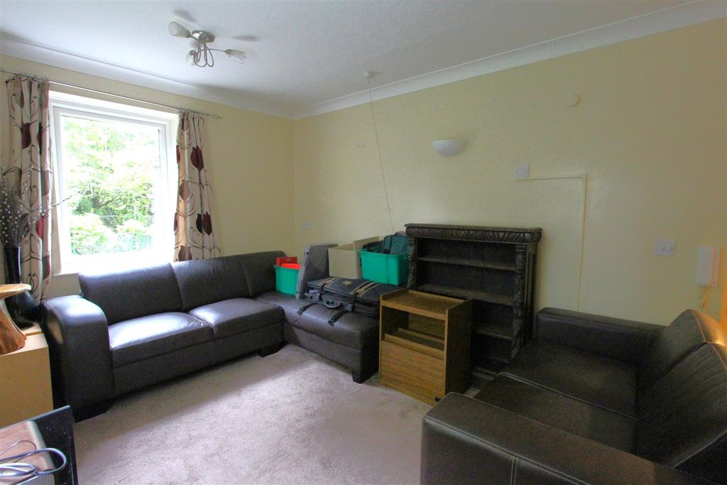 Property photo 2 of 11 Img_1177.Jpg