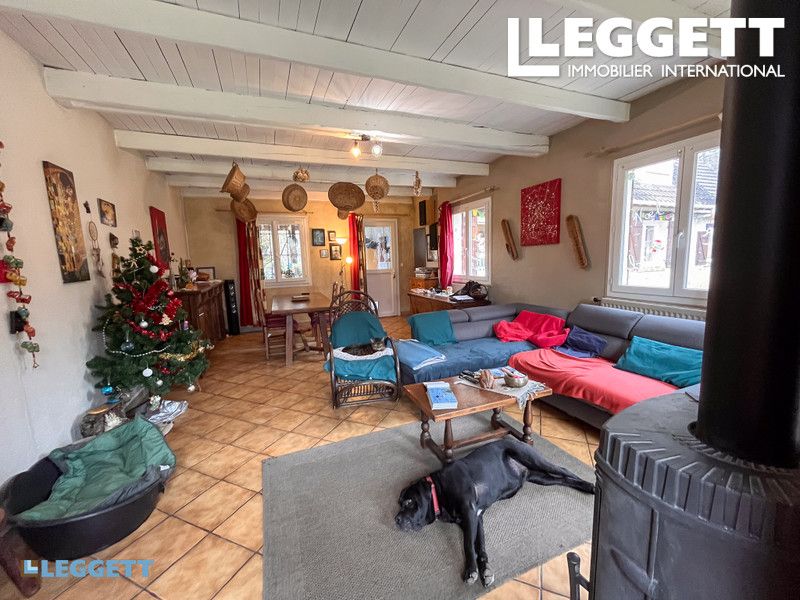 Property photo 3 of 10