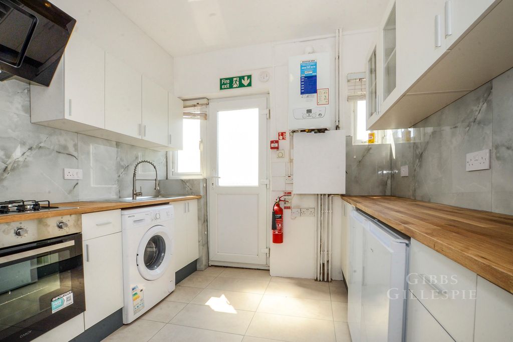 Property photo 1 of 12 Pbox-Img.Jpg