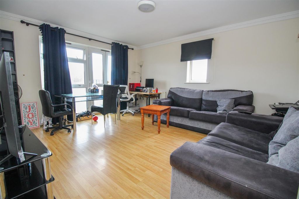 Property photo 2 of 6 Img_8751.Jpg