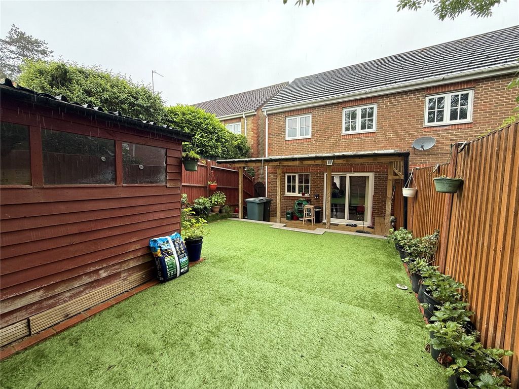 Property photo 2 of 15 Picture No. 05