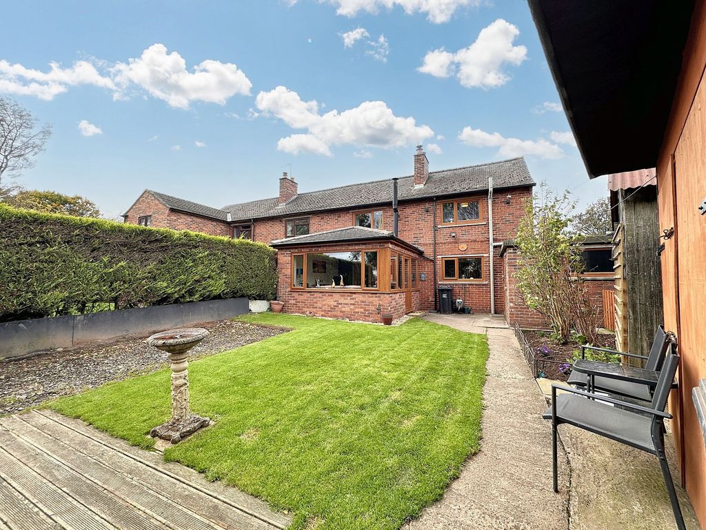 Property photo 2 of 16 Garden