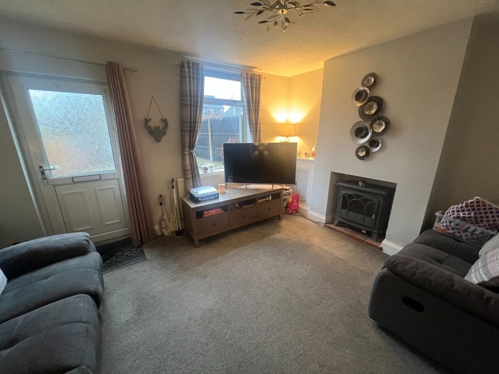 Property photo 2 of 9 4751421