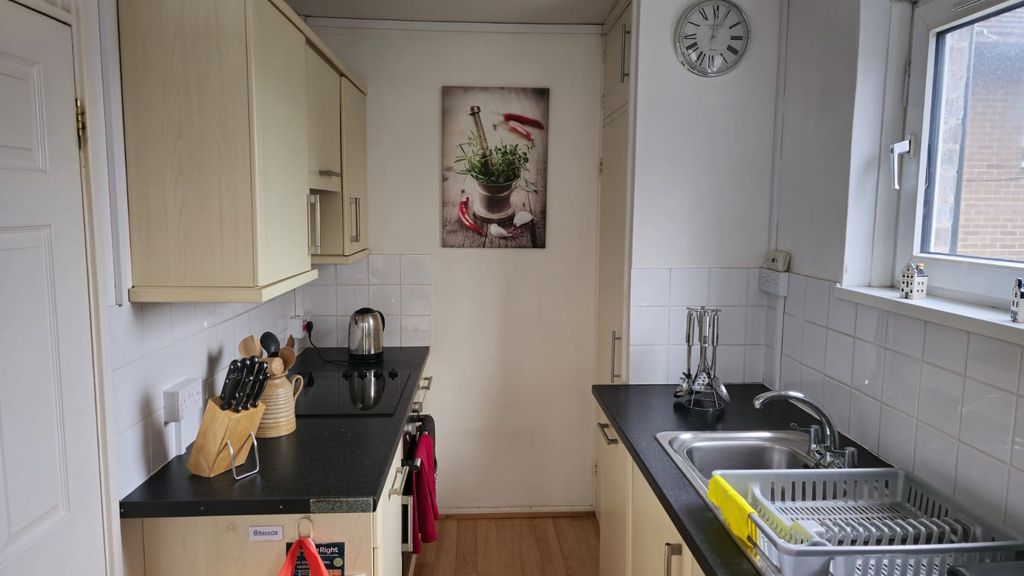 Property photo 3 of 15