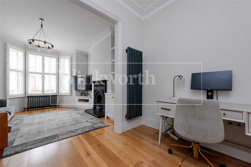 Property photo 3 of 21 Picture No. 03