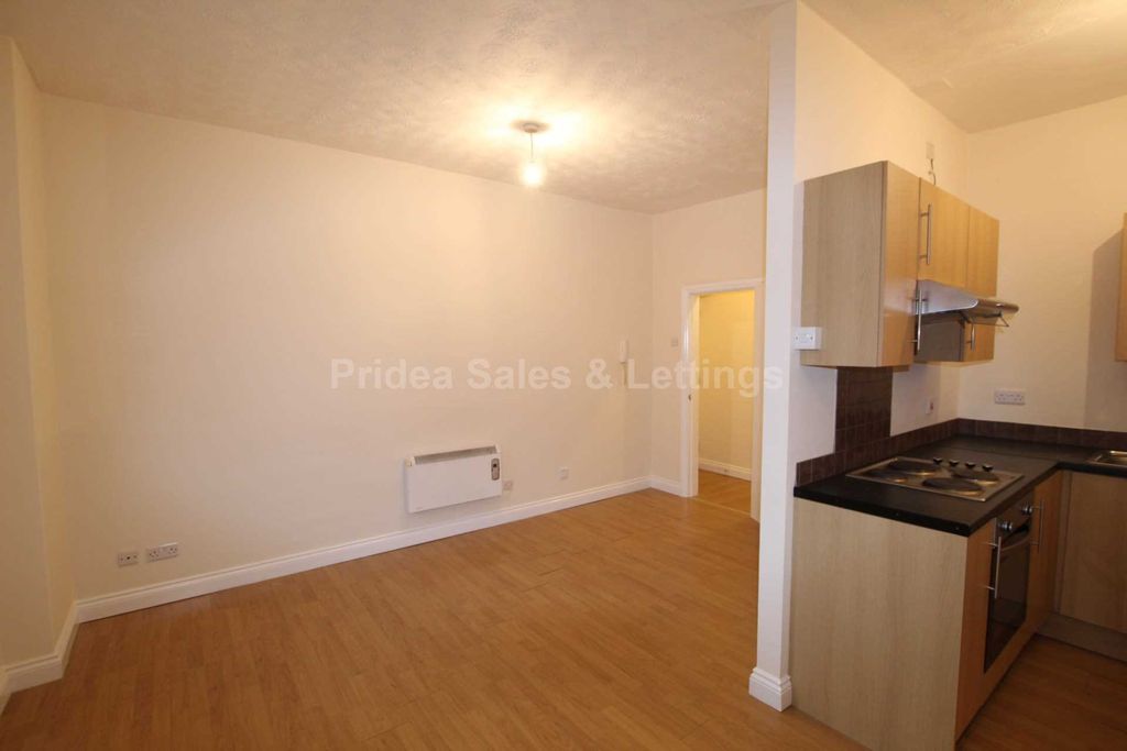 Property photo 2 of 5
