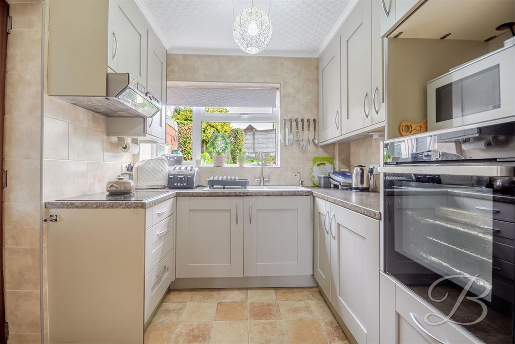 Property photo 2 of 37 Ccltd-20.Jpg