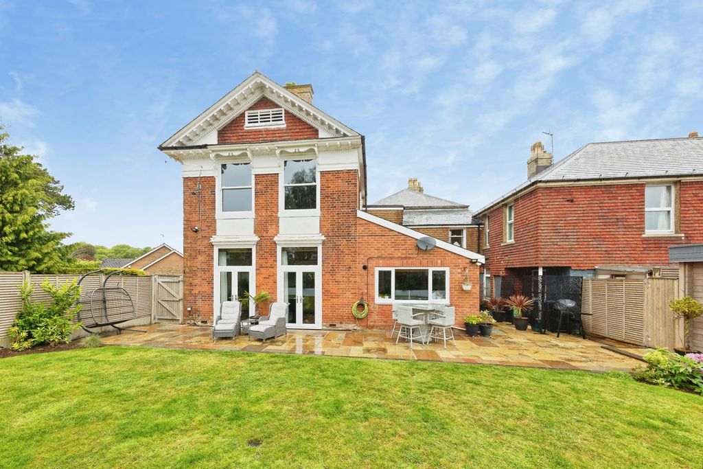 Property photo 1 of 20 Pbox-Img.Jpg