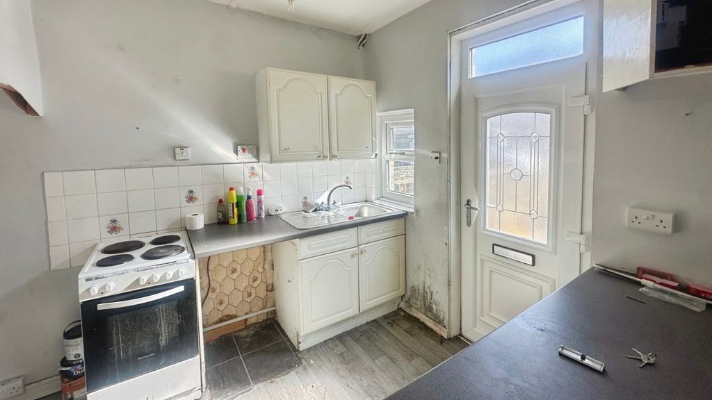 Property photo 2 of 14 Kitchen/Diner