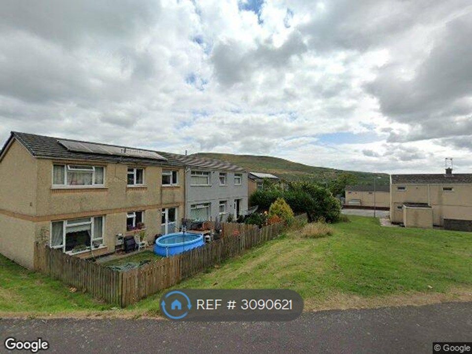 Property photo 1 of 24