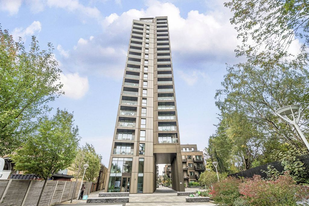 Property photo 2 of 10