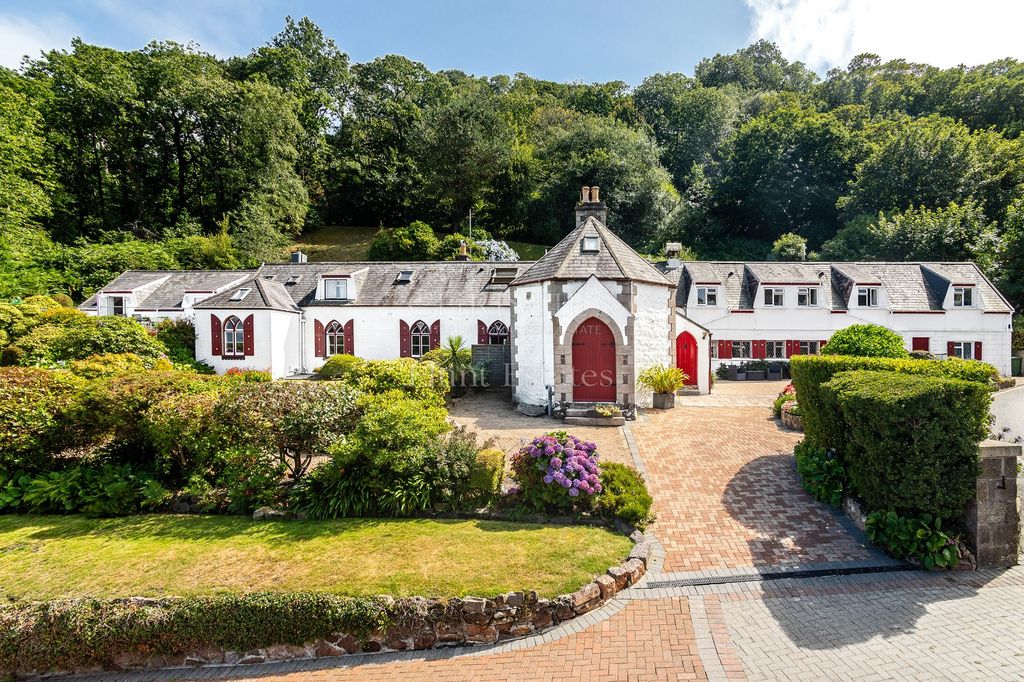 Property photo 2 of 30 Not Specified