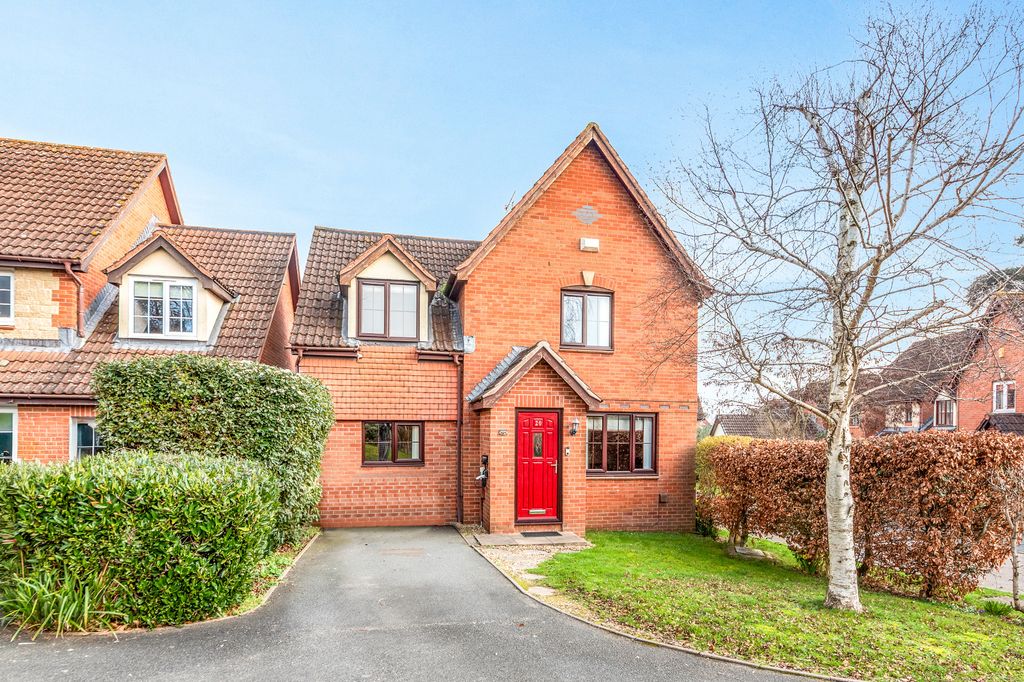 Property photo 1 of 18