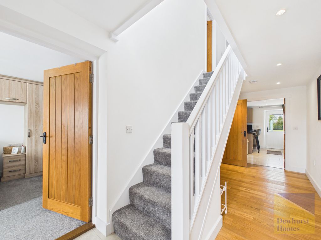 Property photo 3 of 30